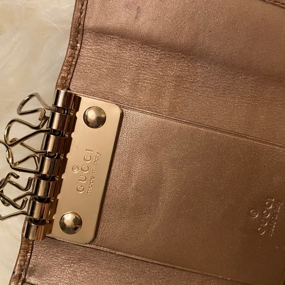 GUCCI Guccissima Gold Heart Card Key Holder Wallet - Picture 11 of 12